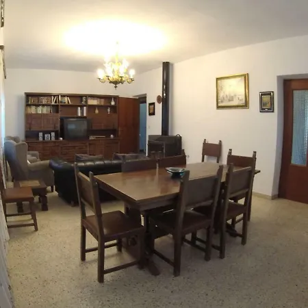 La Casa De Arroyo